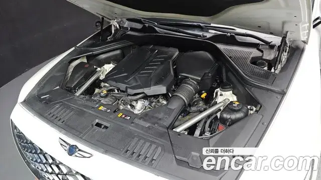 Genesis GV80 2020 — Photo 21/30
