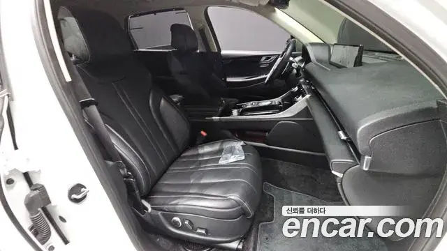 Genesis GV80 2020 — Photo 29/30