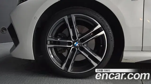 BMW 2 Series Gran Coupe 2022 — Фото 5/20
