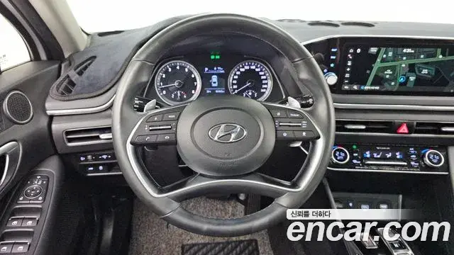 Hyundai Sonata 2019 — Фото 13/20