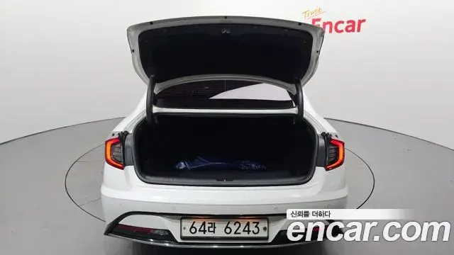 Hyundai Sonata 2019 — Фото 20/20