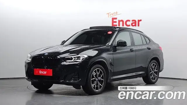 BMW X4 2023 — Фото 1/20