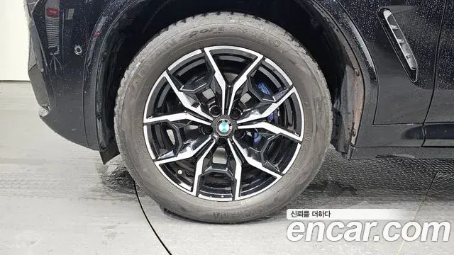 BMW X4 2023 — Фото 5/20