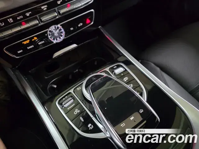 Mercedes-Benz G-Class 2021 — ფოტო 4/20