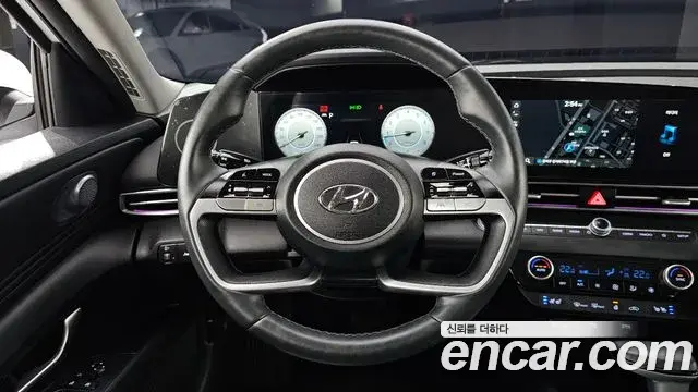Hyundai Avante 2022 — Фото 13/20