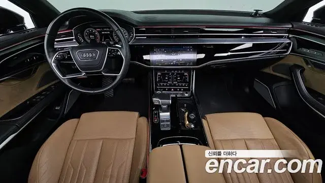 Audi A8 2021 — Фото 7/20