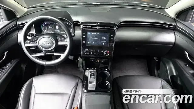 Hyundai The New Tucson 2022 — Фото 7/20
