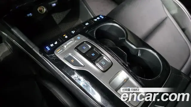 Hyundai The New Tucson 2022 — Фото 9/20