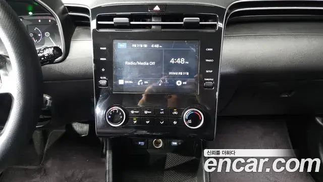 Hyundai The New Tucson 2022 — Фото 13/20