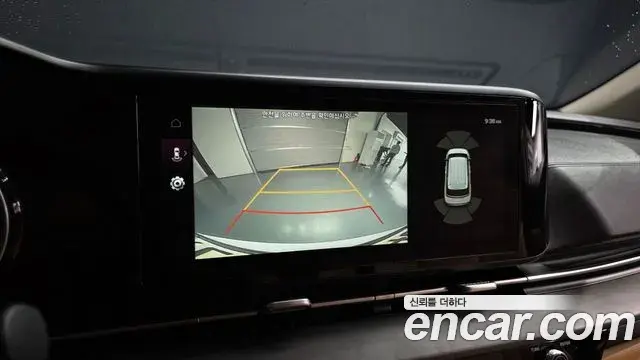 Kia Carnival 2021 — Фото 15/20