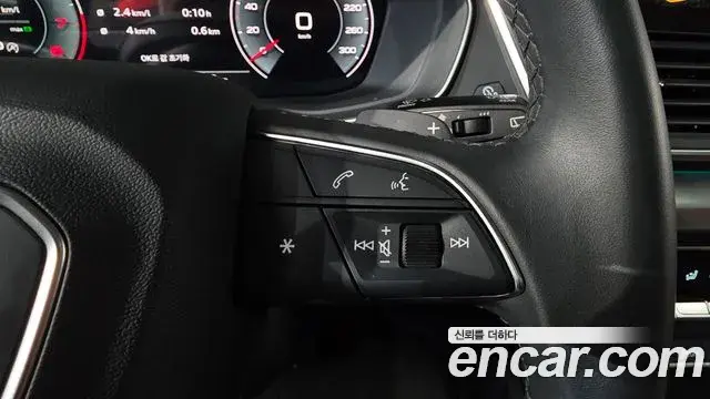 Audi Q5 2023 — Фото 17/20
