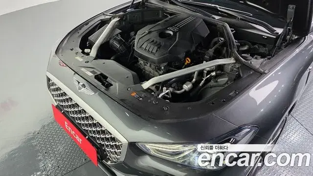 Genesis G70 2018 — ფოტო 14/34