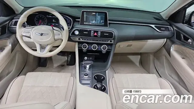 Genesis G70 2018 — ფოტო 22/34