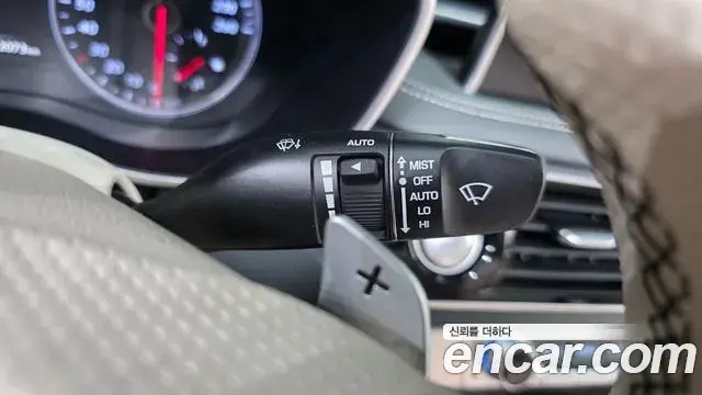 Genesis G70 2018 — ფოტო 1/34