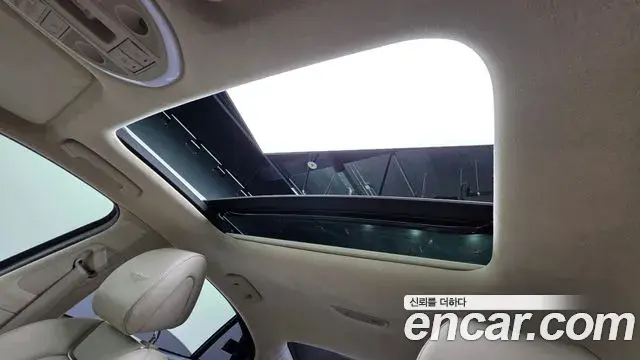 Genesis G70 2018 — ფოტო 19/34
