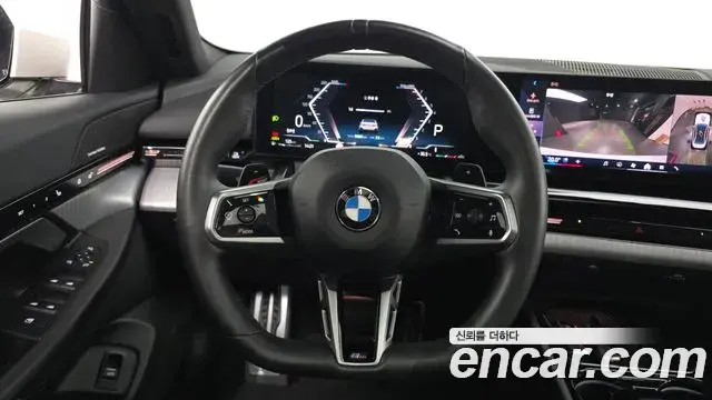 BMW 5 Series 2024 — Фото 13/20