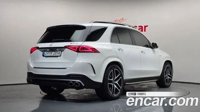 Mercedes-Benz GLE-Class 2021 — Фото 1/20