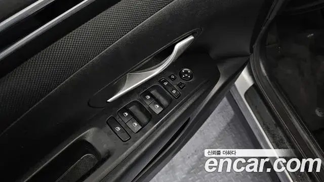 Hyundai The New Tucson 2022 — Фото 13/20