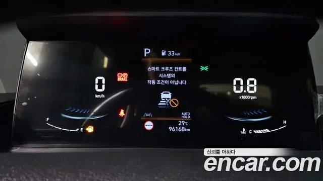 Hyundai Staria 2022 — Фото 8/20