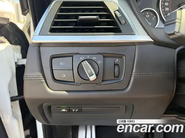 BMW 4 Series 2018 — Фото 13/20