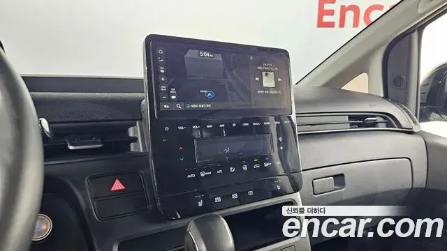 Hyundai Staria 2022 — Фото 13/20