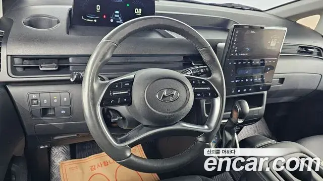 Hyundai Staria 2022 — Фото 14/20