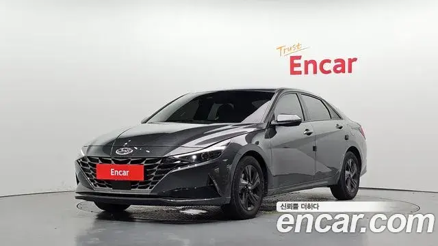 Hyundai Avante 2022 — Фото 1/20