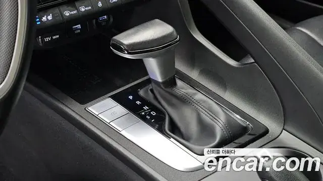 Hyundai Avante 2022 — Фото 9/20