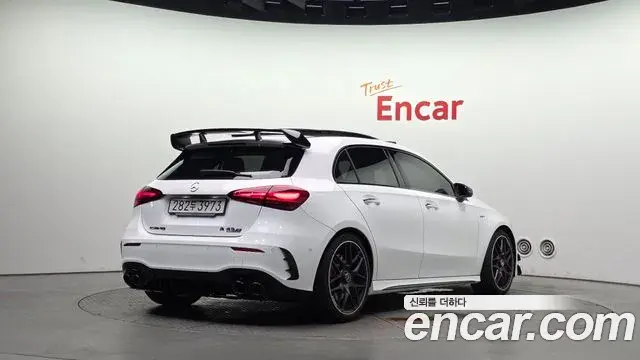 Mercedes-Benz A-Class 2025 — Фото 2/20