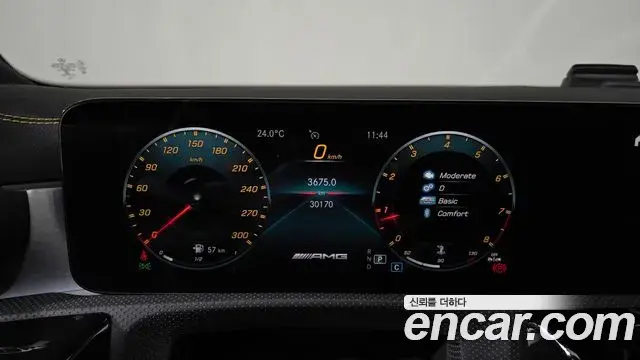 Mercedes-Benz CLA-Class 2021 — Фото 8/20