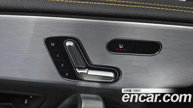 Mercedes-Benz CLA-Class 2021 — Фото 19/20