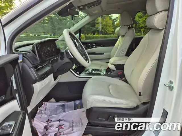 Kia Carnival 2022 — Фото 15/20