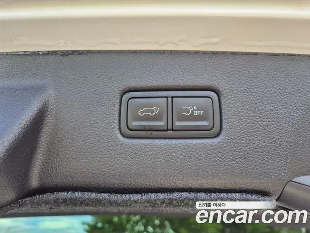 Kia Carnival 2022 — Фото 17/20