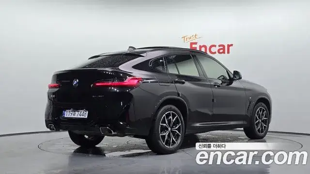BMW X4 2024 — Фото 2/20