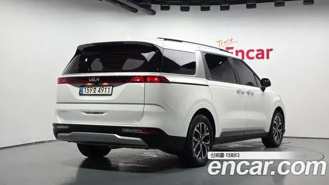 Kia Carnival 2022 — Фото 2/20