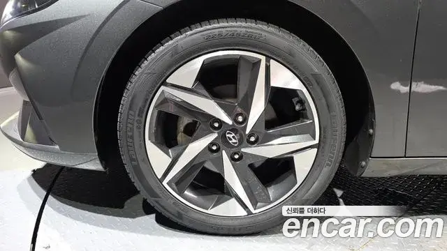 Hyundai Avante 2022 — Фото 4/20
