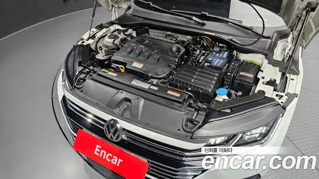 Volkswagen Arteon 2018 — Фото 6/20