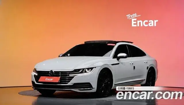 Volkswagen Arteon 2018 — Фото 1/20