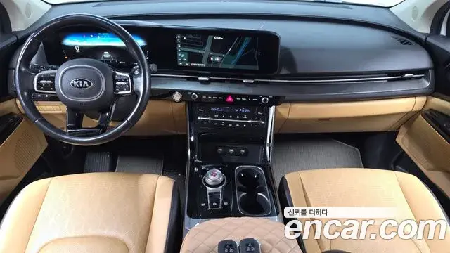 Kia Carnival 2021 — Фото 7/20