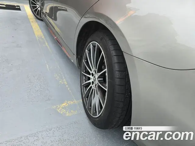 Mercedes-Benz S-Class 2022 — Фото 19/20