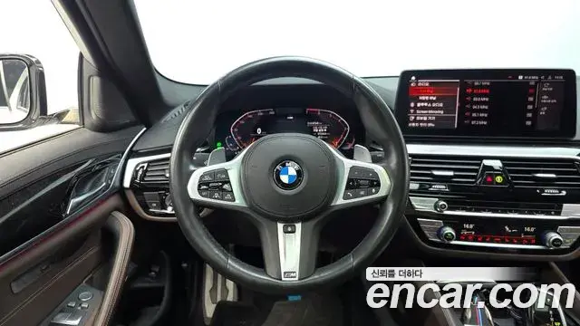 BMW 5 Series 2022 — Фото 13/20