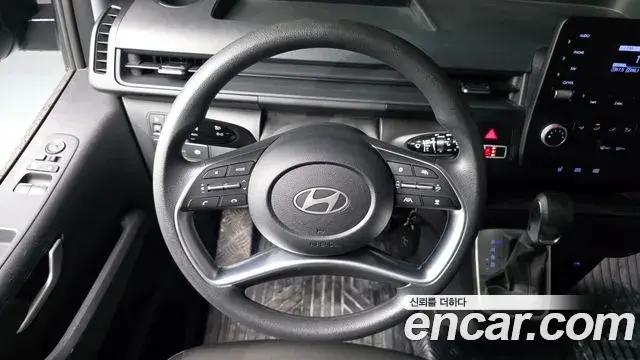 Hyundai Staria 2024 — Фото 14/20