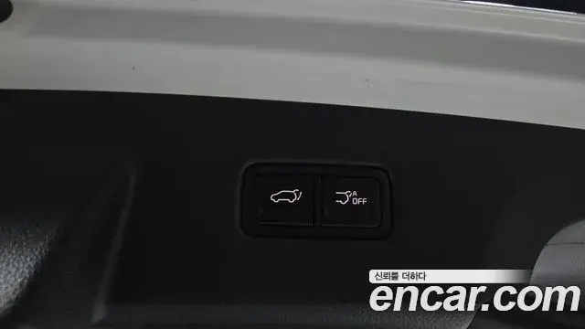 Kia Carnival 2023 — Фото 14/20