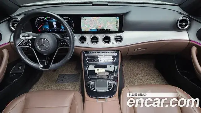 Mercedes-Benz E-Class 2021 — Фото 10/20