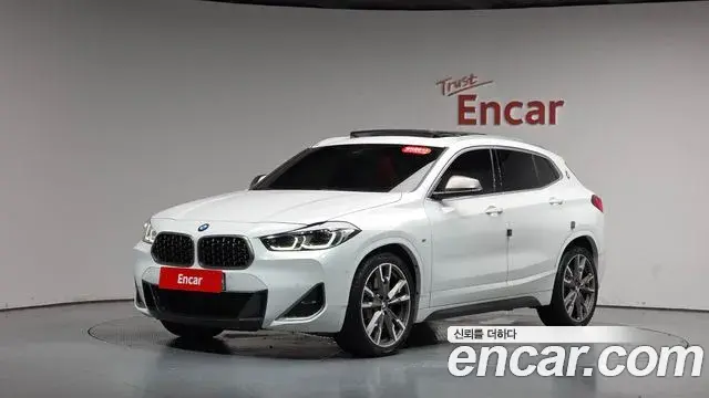 BMW X2 2022 — Фото 1/20