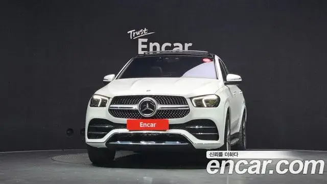 Mercedes-Benz GLE-Class 2023 — Фото 3/20