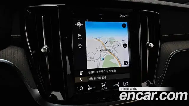 Volvo S60 2019 — Photo 16/37