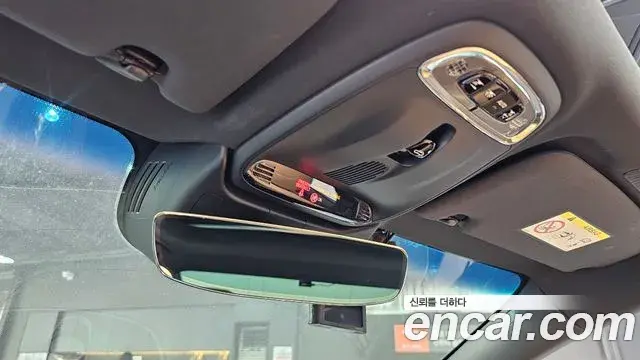 Volvo S60 2019 — Photo 34/37