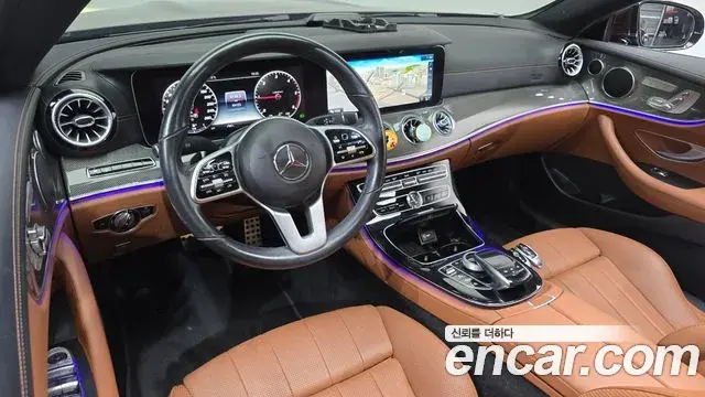 Mercedes-Benz E-Class 2020 — Фото 7/20