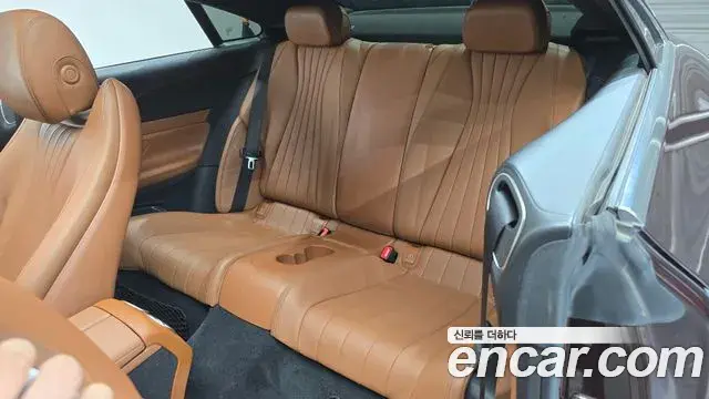 Mercedes-Benz E-Class 2020 — Фото 12/20
